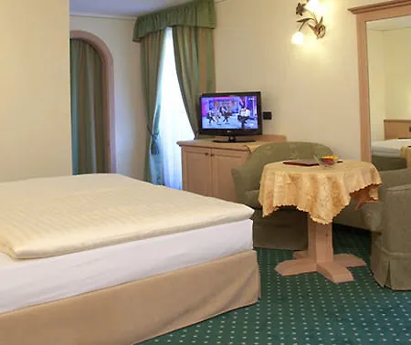 Hotel Ristorante Cassana 3* Livigno