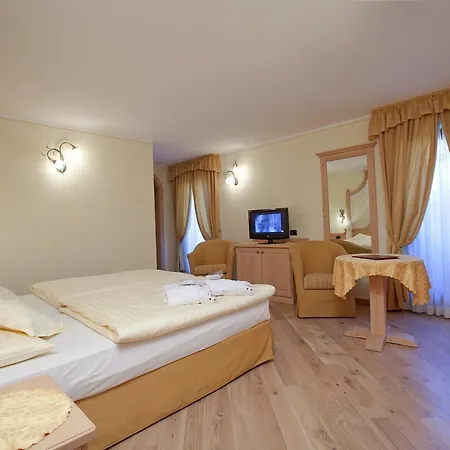 Hotel Ristorante Cassana Hotel Livigno