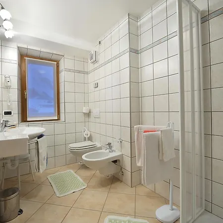 Hotel Ristorante Cassana 3*