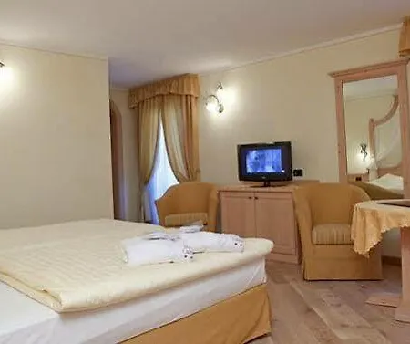 Hotel Ristorante Cassana Hotel